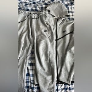 Nike tech fleece grey full set